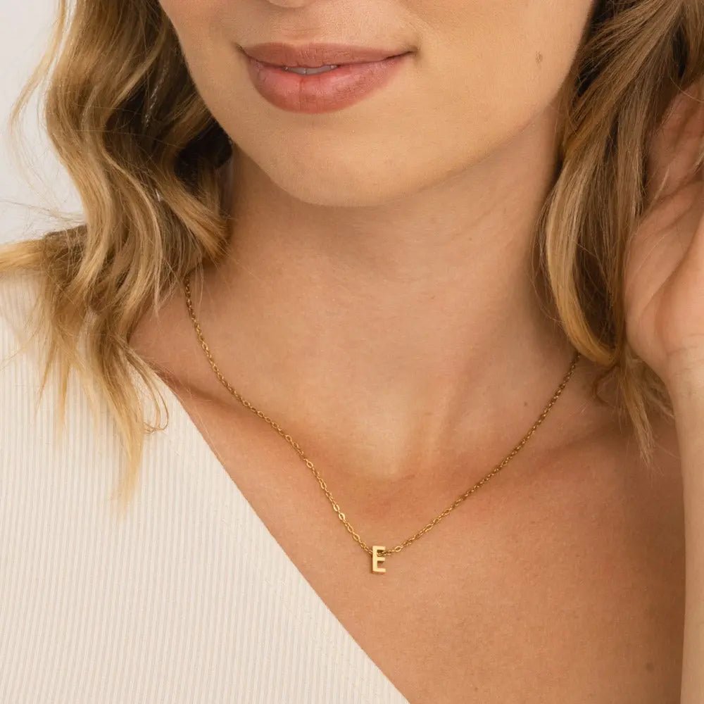 Collana con Iniziale Maiuscola